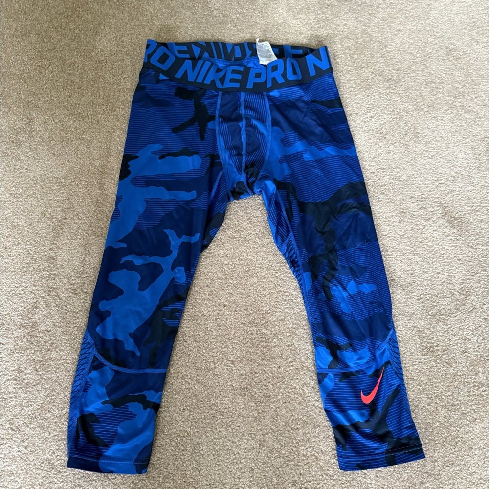Nike Pro 3/4 Blue and Black Camo Tights